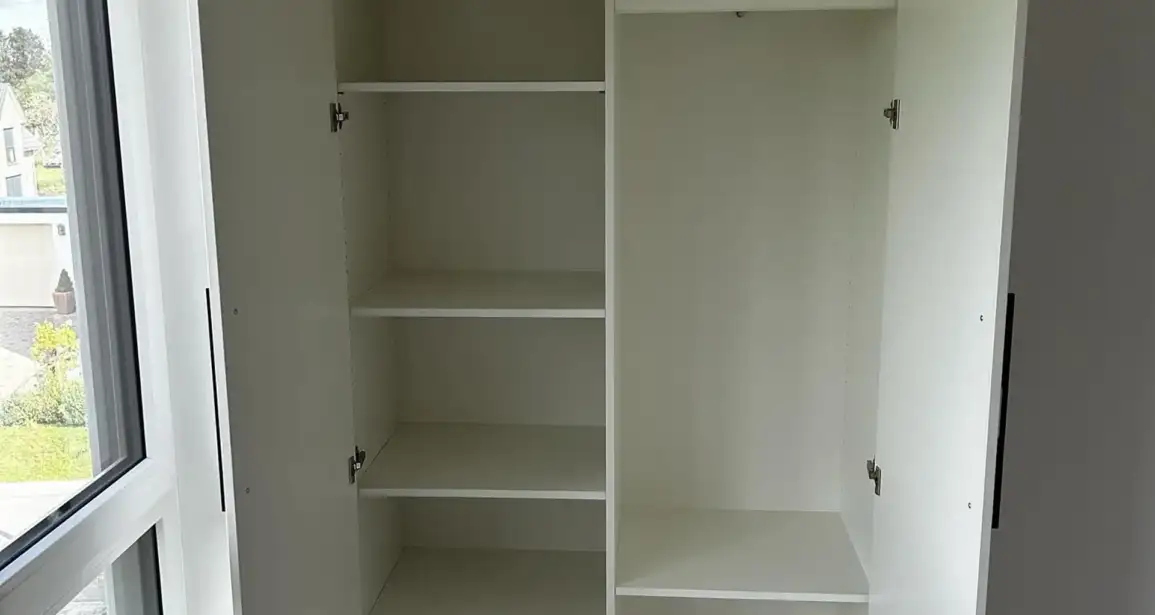 Schrank